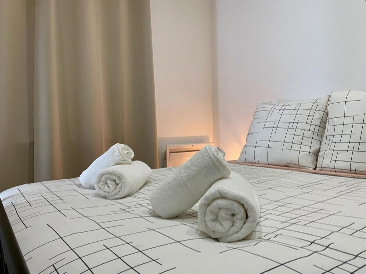 Les Logis D'Esmeralda-Des Appartements Au Charme Intemporel Romorantin-Lanthenay Bagian luar foto